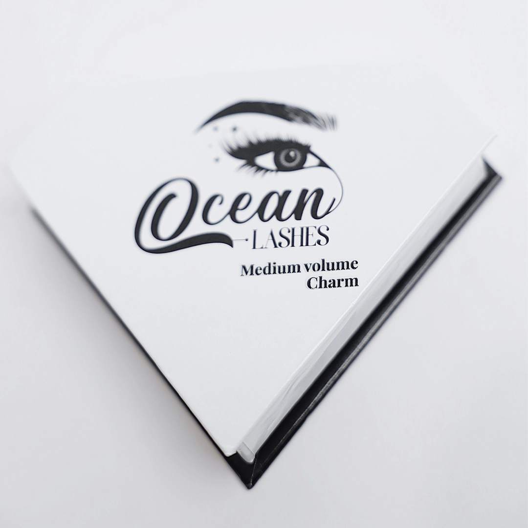 Eyelash Set Charm Medium Volume